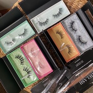 LOT of 10 Magnetic Lashes & Eyelash Accessories by MOXIELASH